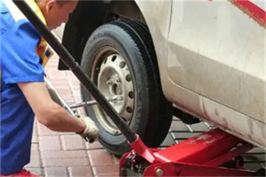 新洲区附近拖车24小时服务热线电话