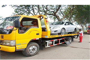 新洲区附近24小时汽车拖车服务热线