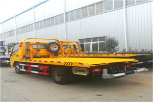 新洲区附近拖车救援搭电