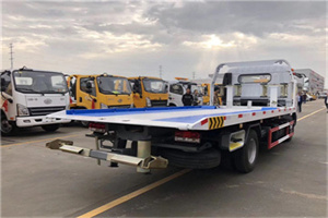 新洲区汽车救援补胎